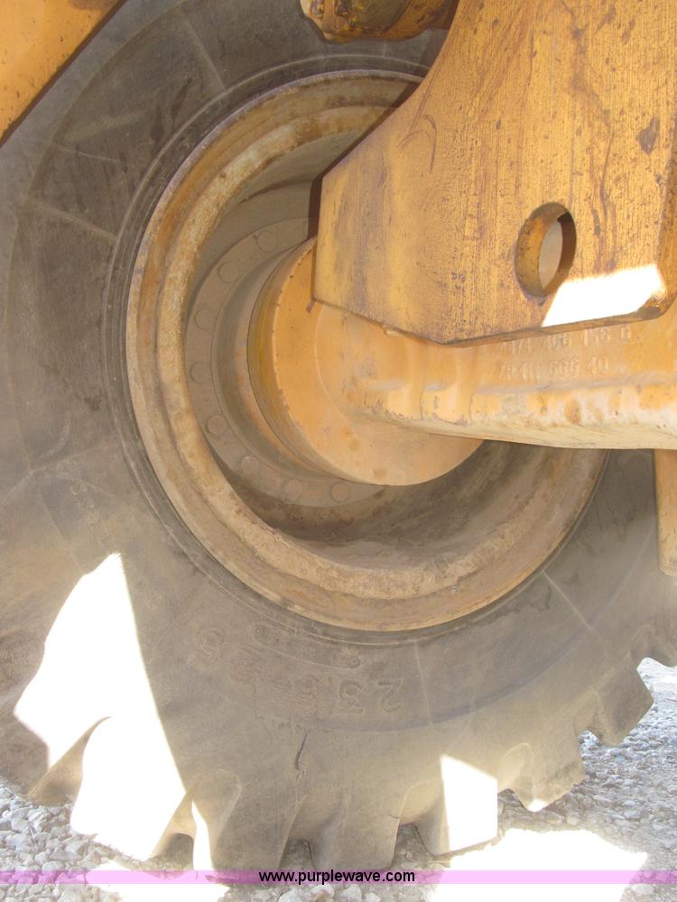 image for item F7319 1997 Case 821B wheel loader