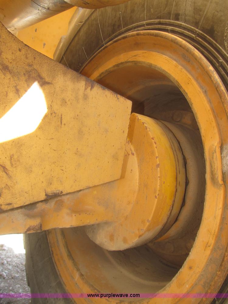 image for item F7319 1997 Case 821B wheel loader