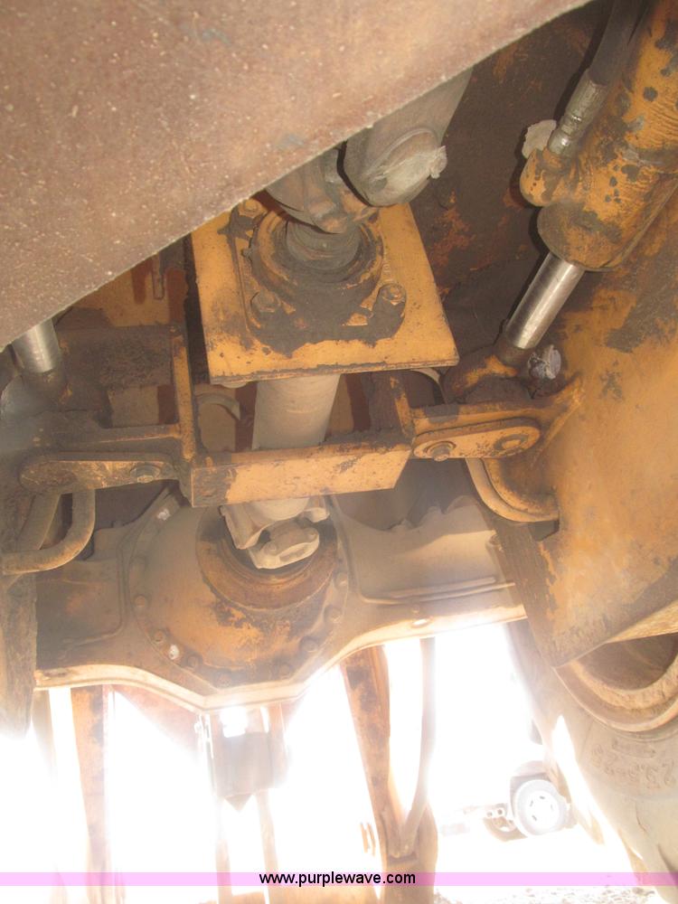 image for item F7319 1997 Case 821B wheel loader