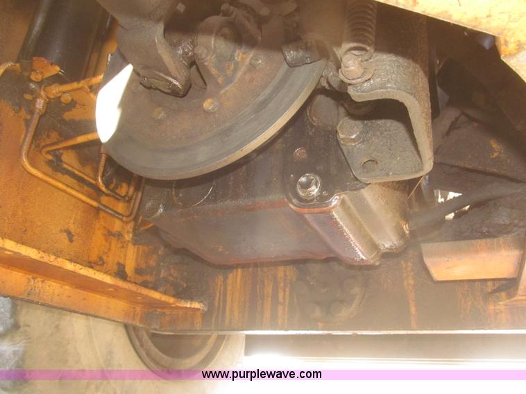 image for item F7319 1997 Case 821B wheel loader