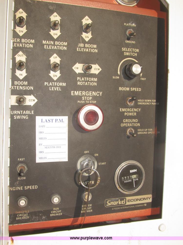 image for item F7324 Snorkelift ATB-60 boom lift