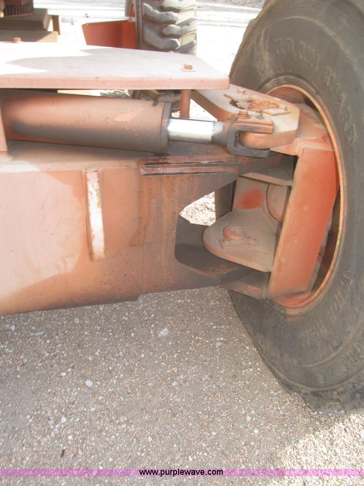 image for item F7324 Snorkelift ATB-60 boom lift