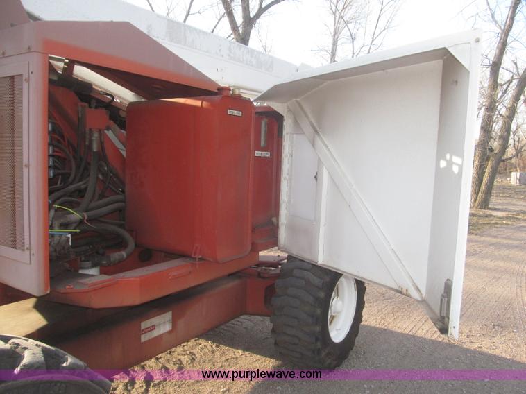image for item F7324 Snorkelift ATB-60 boom lift