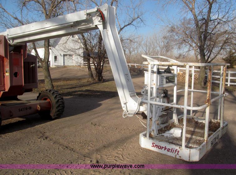 image for item F7324 Snorkelift ATB-60 boom lift
