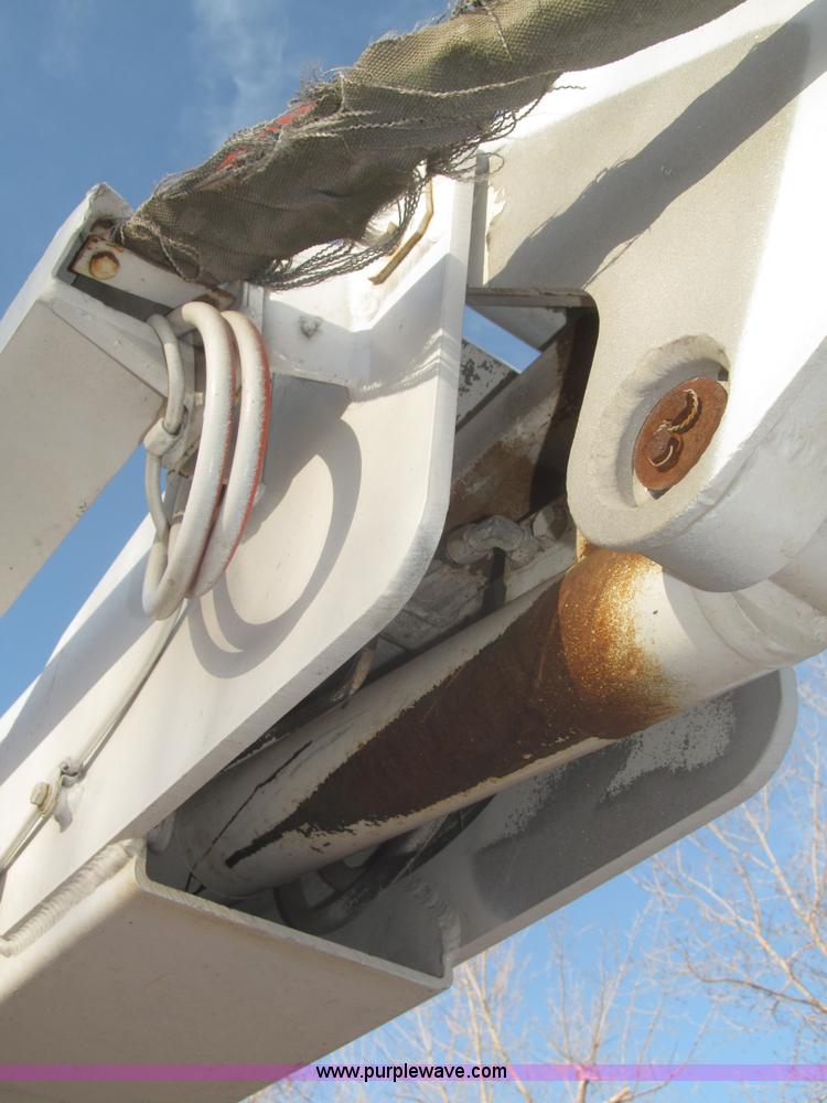 image for item F7324 Snorkelift ATB-60 boom lift