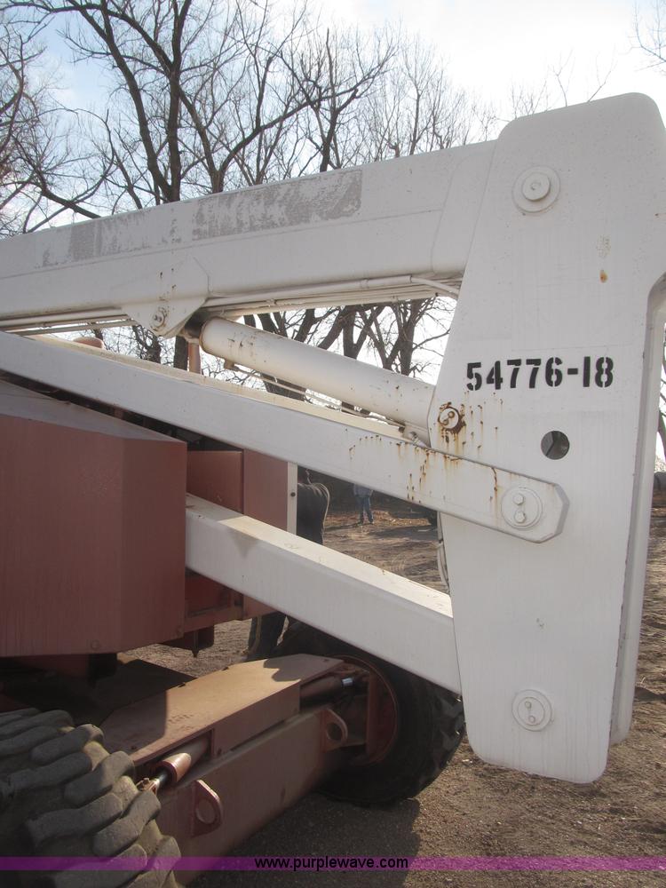 image for item F7324 Snorkelift ATB-60 boom lift