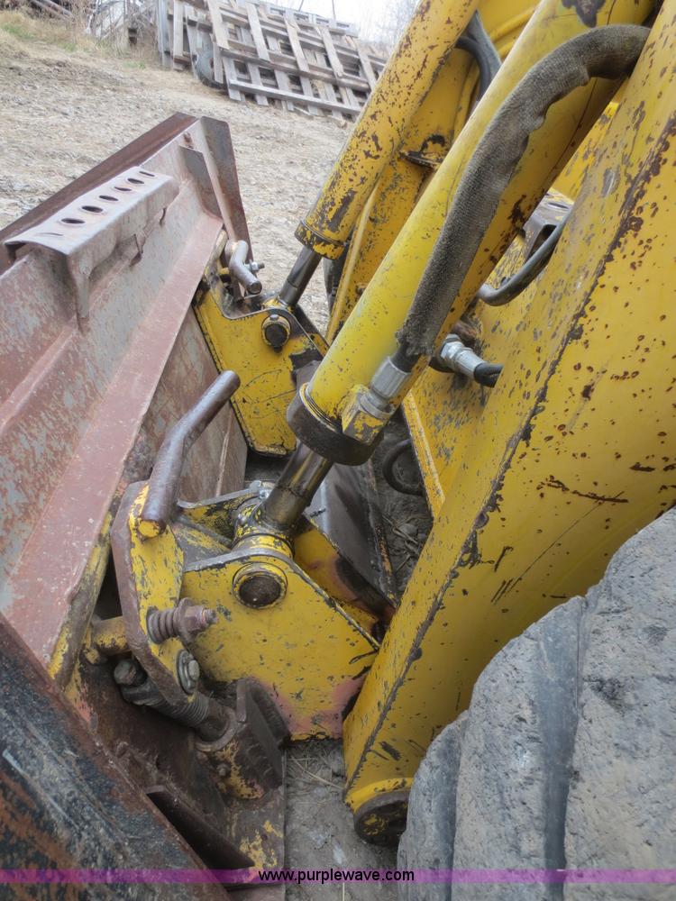 image for item F8215 1998 Gehl SL5365DX skid steer