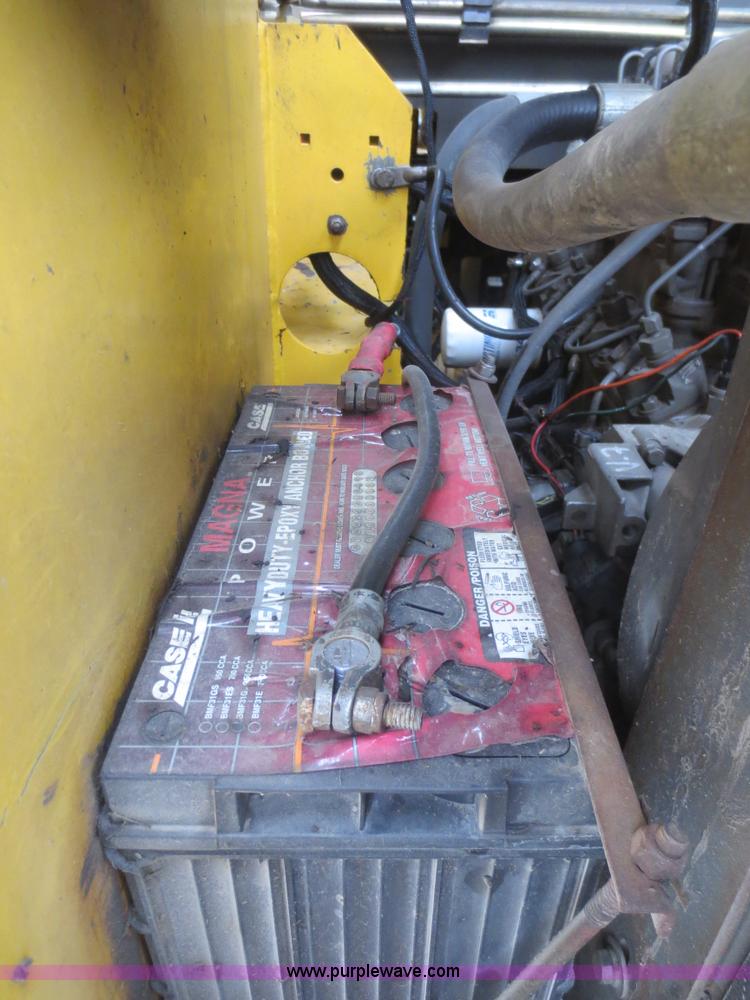 image for item F8215 1998 Gehl SL5365DX skid steer