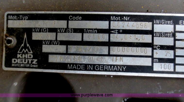 image for item F8215 1998 Gehl SL5365DX skid steer