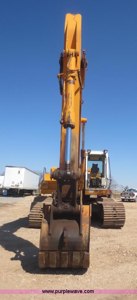 image for item F8218 1994 Hundai Robex 290LC excavator