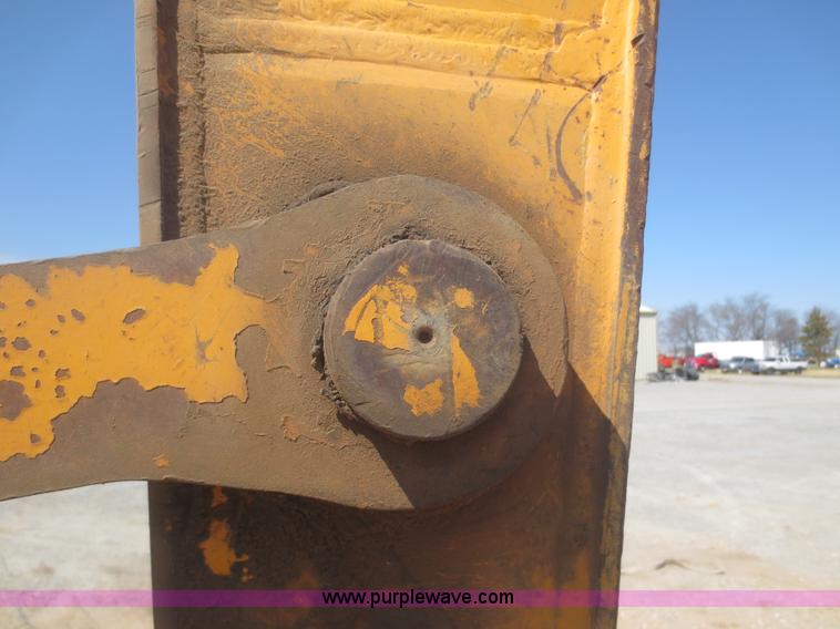 image for item F8218 1994 Hundai Robex 290LC excavator