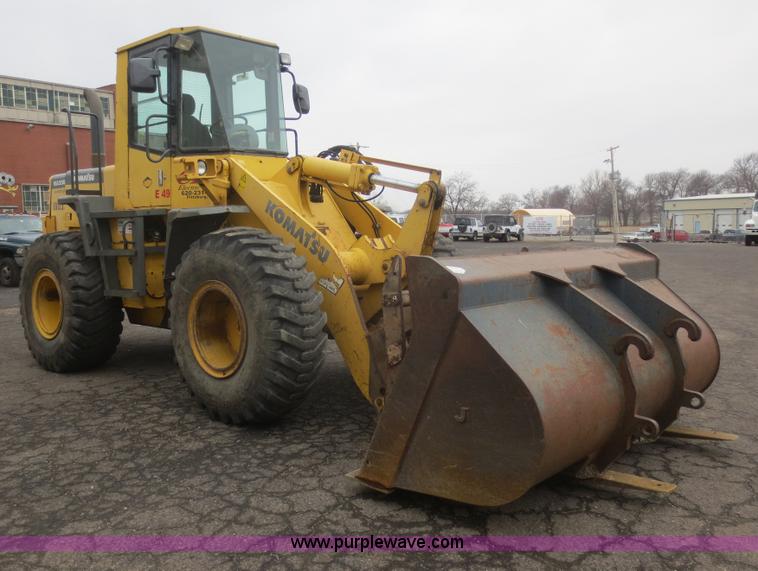 image for item F8219 Komatsu WA250-3ML wheel loader