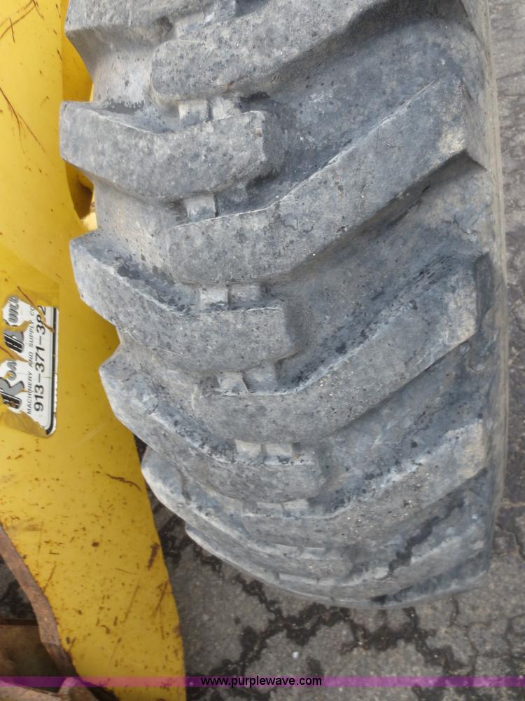 image for item F8219 Komatsu WA250-3ML wheel loader