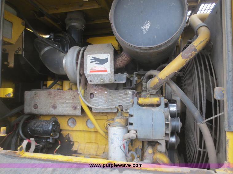 image for item F8219 Komatsu WA250-3ML wheel loader