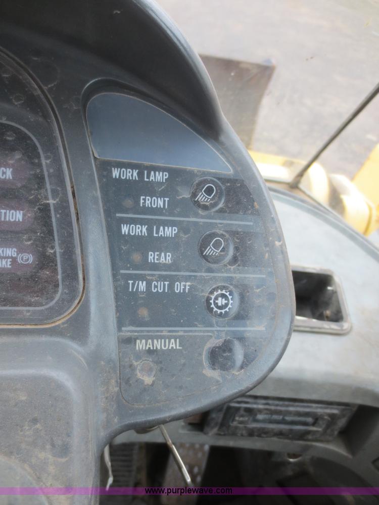 image for item F8219 Komatsu WA250-3ML wheel loader