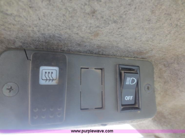 image for item F8219 Komatsu WA250-3ML wheel loader