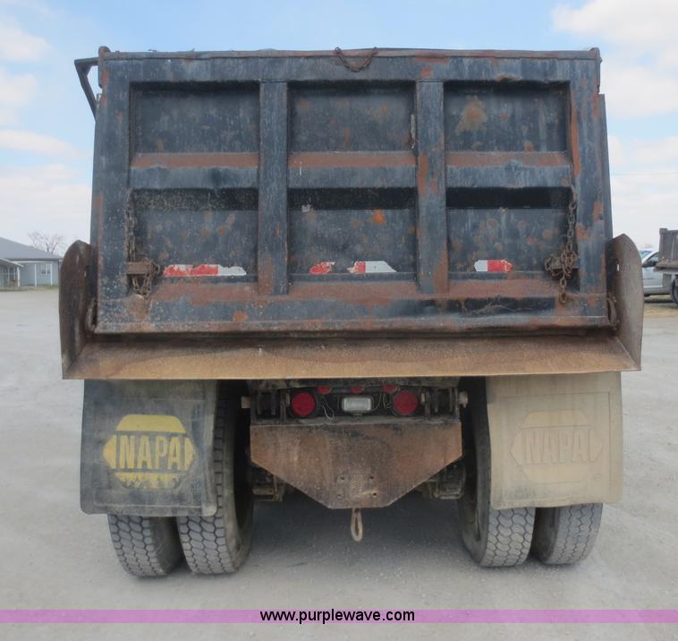 image for item F8233 1979 Peterbilt 359 dump truck