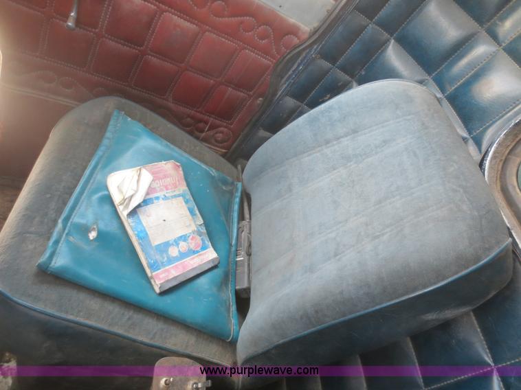 image for item F8233 1979 Peterbilt 359 dump truck