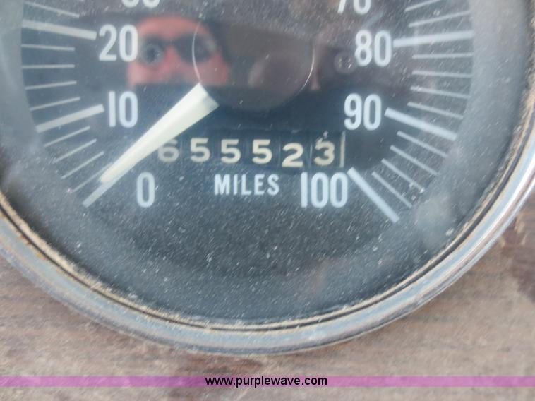 image for item F8233 1979 Peterbilt 359 dump truck