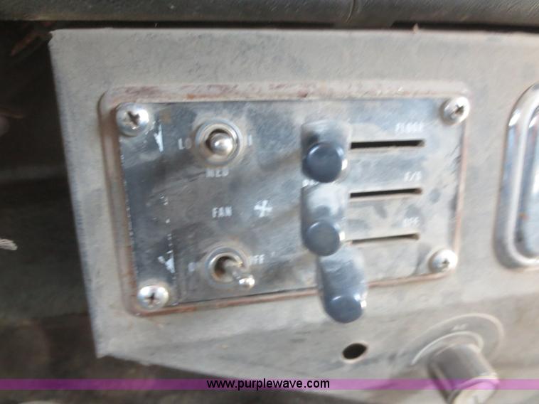 image for item F8233 1979 Peterbilt 359 dump truck