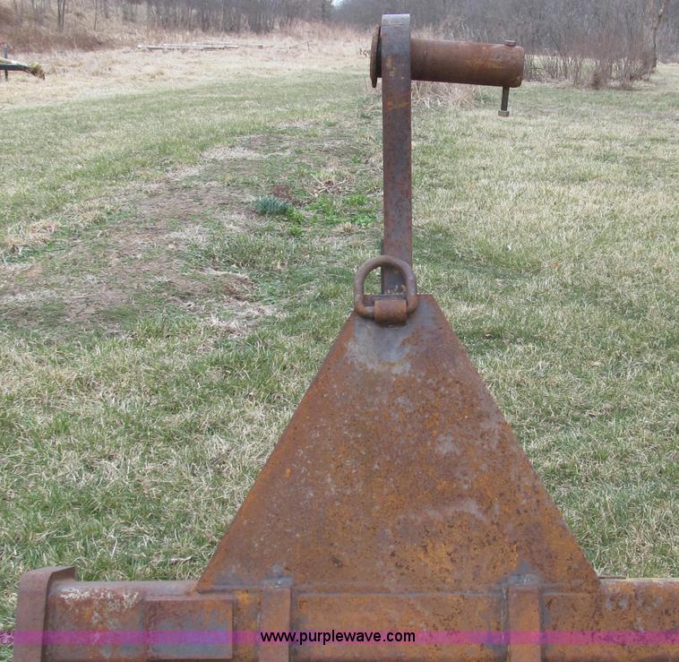 image for item G2333 1969 Caterpillar D7E dozer