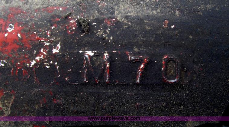 image for item G2336 Link Belt M70 diesel powered pile driver hammer