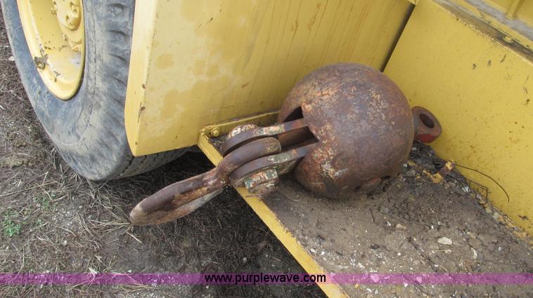 image for item G2337 1988 Link Belt HC-78B wire rope truck crane