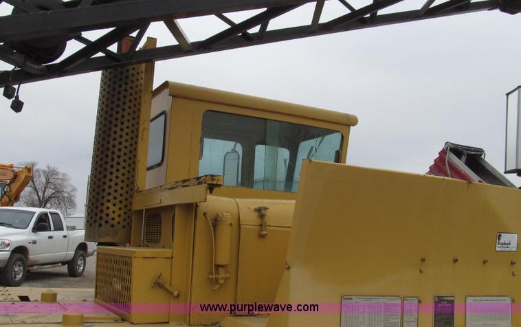 image for item G2337 1988 Link Belt HC-78B wire rope truck crane