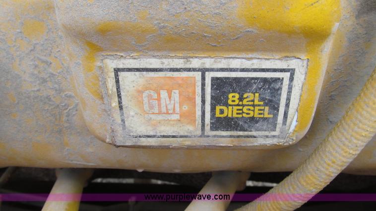 image for item G2337 1988 Link Belt HC-78B wire rope truck crane