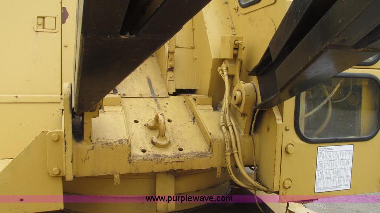 image for item G2337 1988 Link Belt HC-78B wire rope truck crane