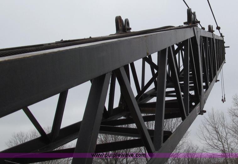 image for item G2337 1988 Link Belt HC-78B wire rope truck crane