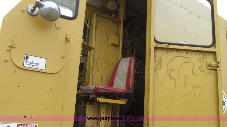 image for item G2337 1988 Link Belt HC-78B wire rope truck crane