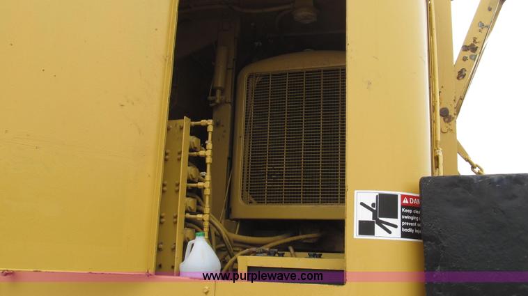 image for item G2337 1988 Link Belt HC-78B wire rope truck crane