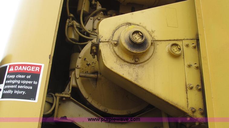 image for item G2337 1988 Link Belt HC-78B wire rope truck crane