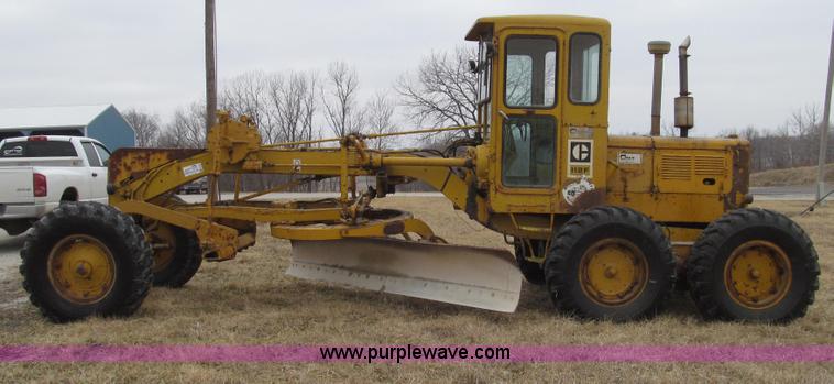 image for item G2338 1969 Caterpillar 112F motor grader