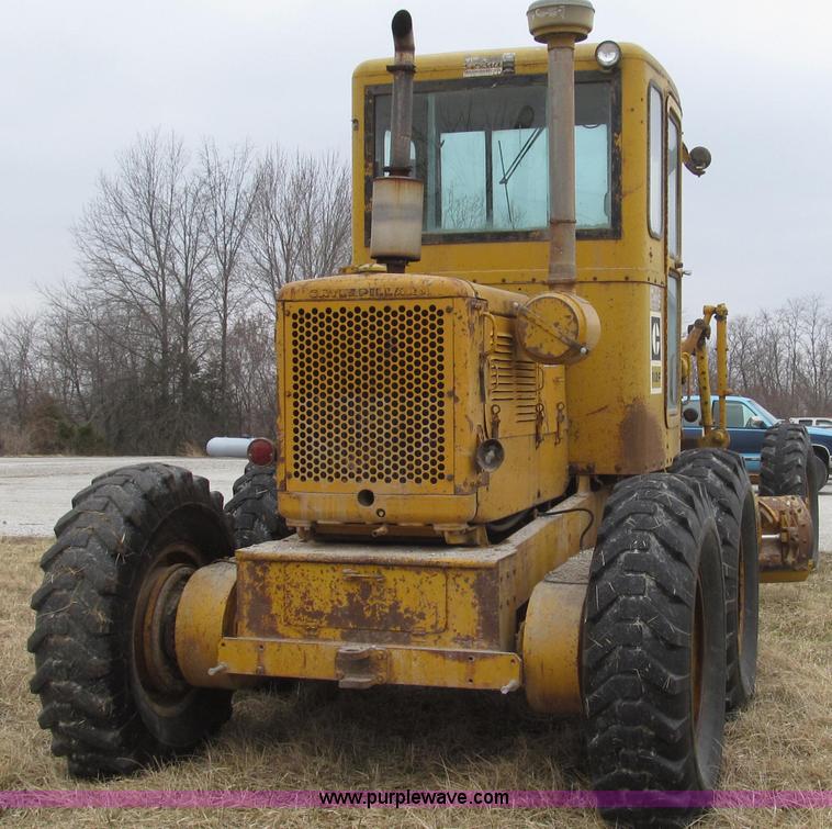 image for item G2338 1969 Caterpillar 112F motor grader