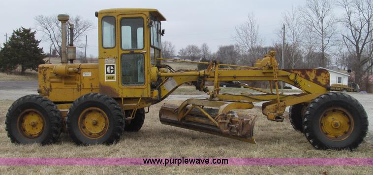 image for item G2338 1969 Caterpillar 112F motor grader