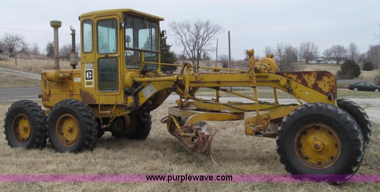 image for item G2338 1969 Caterpillar 112F motor grader