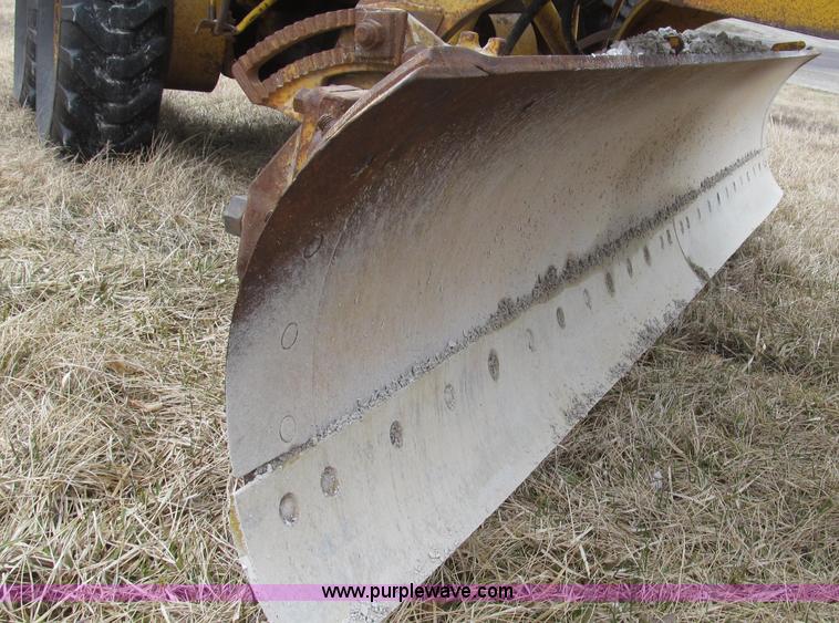 image for item G2338 1969 Caterpillar 112F motor grader