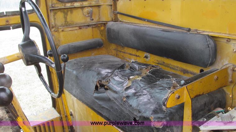 image for item G2338 1969 Caterpillar 112F motor grader