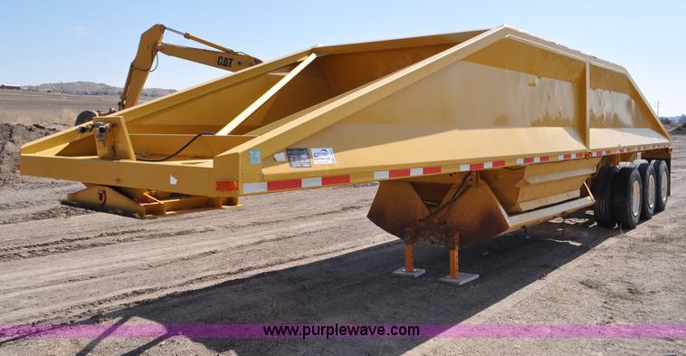 image for item G6442 1987 Midland belly dump trailer