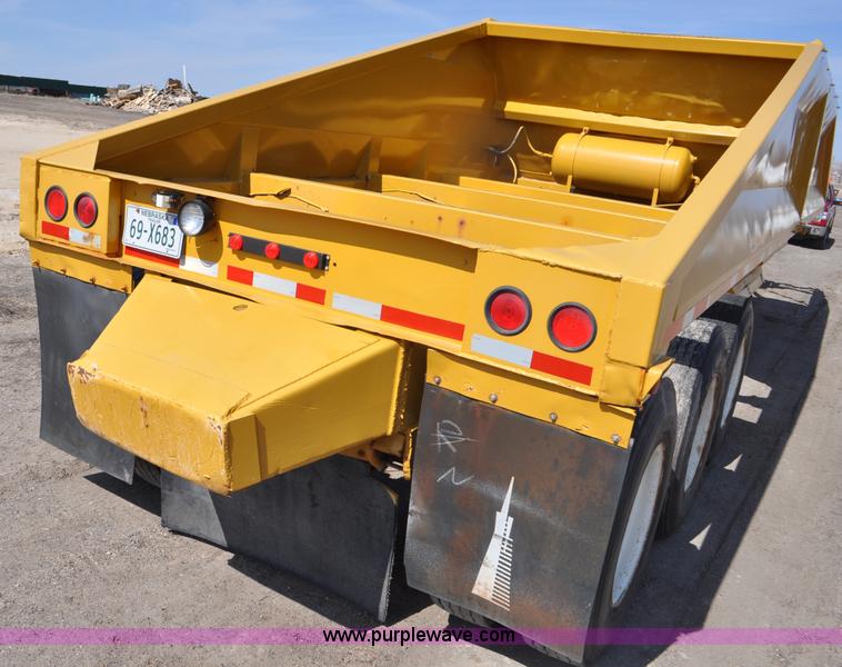 image for item G6442 1987 Midland belly dump trailer