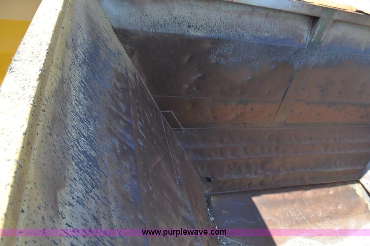 image for item G6442 1987 Midland belly dump trailer