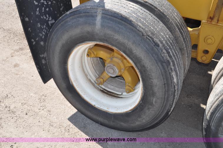 image for item G6442 1987 Midland belly dump trailer