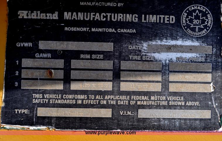 image for item G6442 1987 Midland belly dump trailer