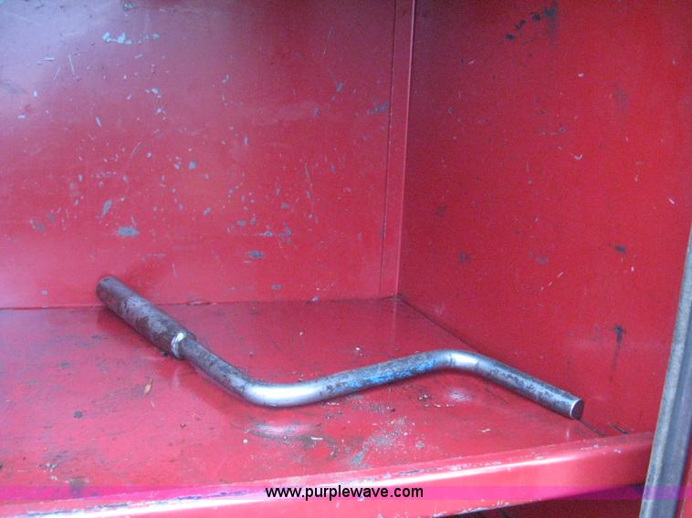 image for item G8466 1990 Ford F700 service truck