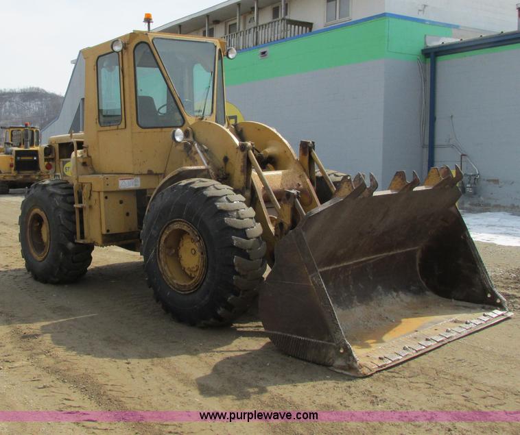 image for item G8794 1965 Caterpillar 950 wheel loader