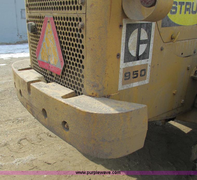 image for item G8794 1965 Caterpillar 950 wheel loader