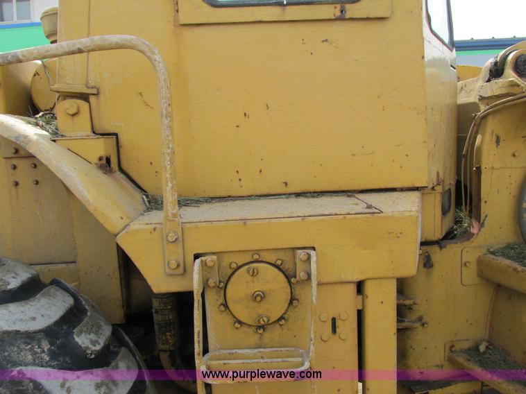 image for item G8794 1965 Caterpillar 950 wheel loader