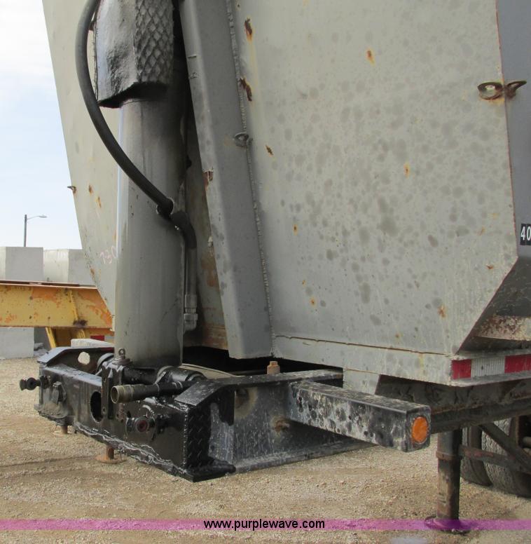 image for item G8797 1968 Fruehauf triple axle end dump trailer